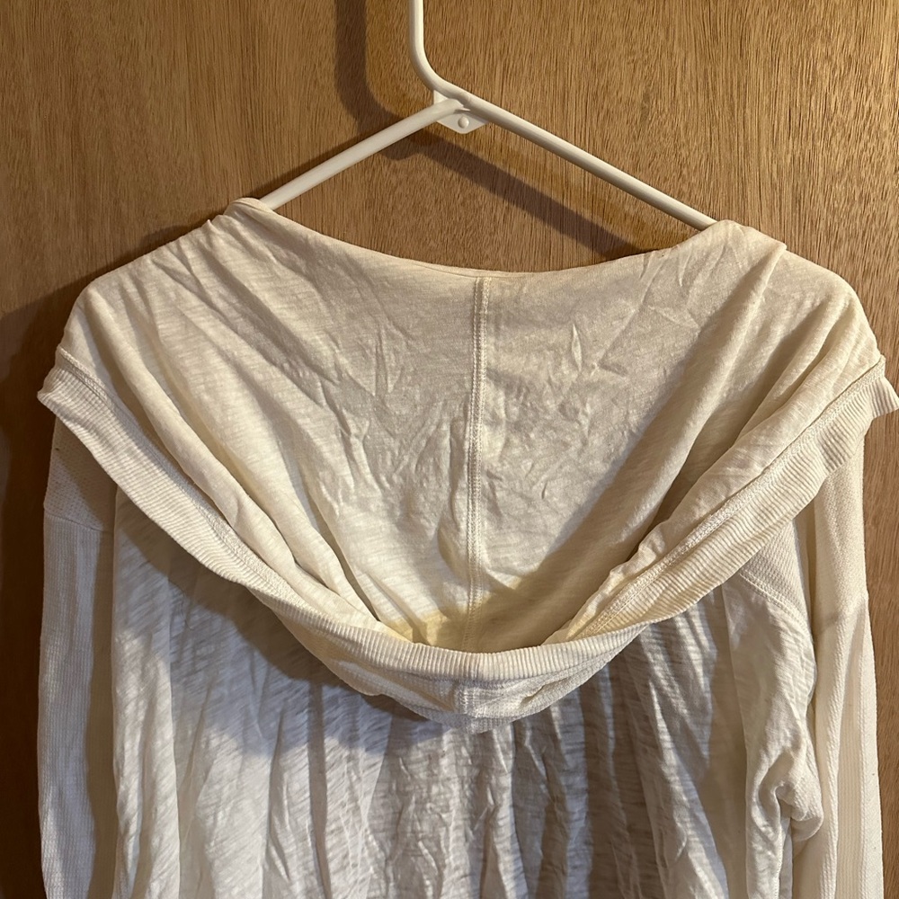 American Eagle Outfitters Cream Cardigan - Picture 3 of 4